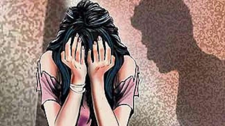 सामूहिक बलात्कारामुळे शहर हादरले !!