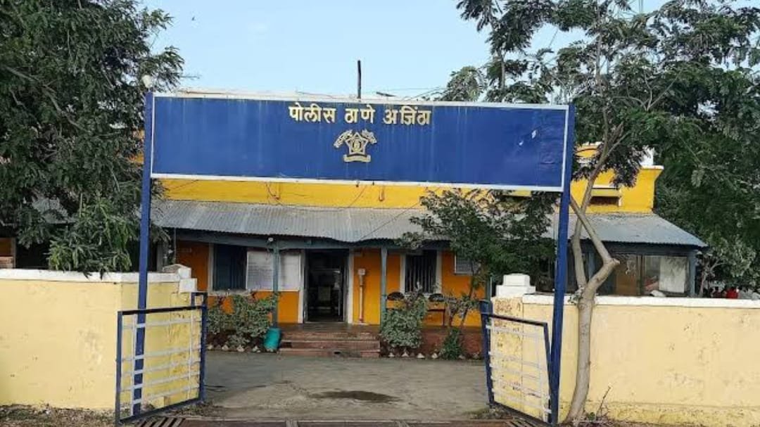 सिल्लोड तालुक्यातील स्मशानभूमी गेली चोरीला !अजिंठा पोलिसात गुन्हा दाखल.