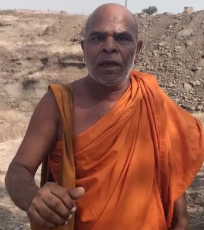 पहाडसिंगपुरा बौद्ध लेणी परिसरात अवैध अतिक्रमण सुरू – लेणीच्या रक्षणासाठी बौद्ध समाज पुढे येणार का?